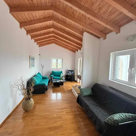 Loft House Διαμέρισμα *
